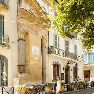 Grand Nord-pinus 4*, Arles France